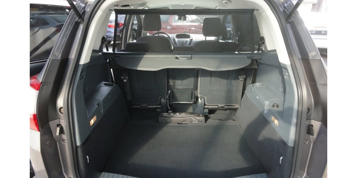 Ford Grand C-Max SYNC Edit. 1,6L/110KW Klima+SHZ+PDC 170.000 km 5.900 &euro; Neuss 41462