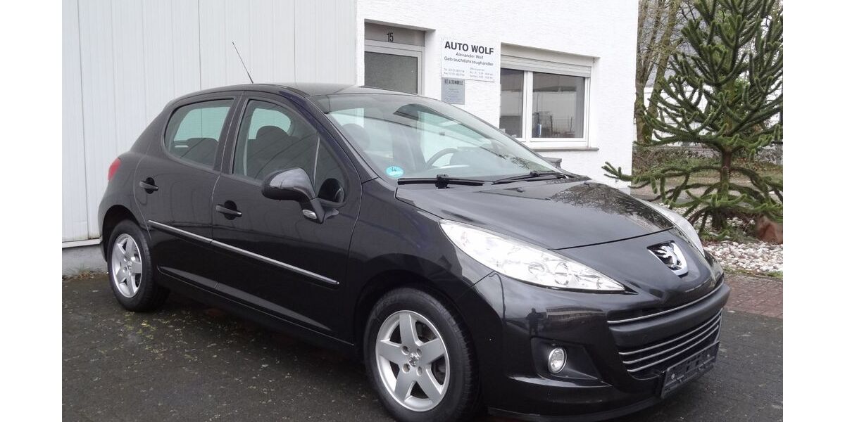 Peugeot 207 118.000 km 3.490 &euro; Langenfeld 40764