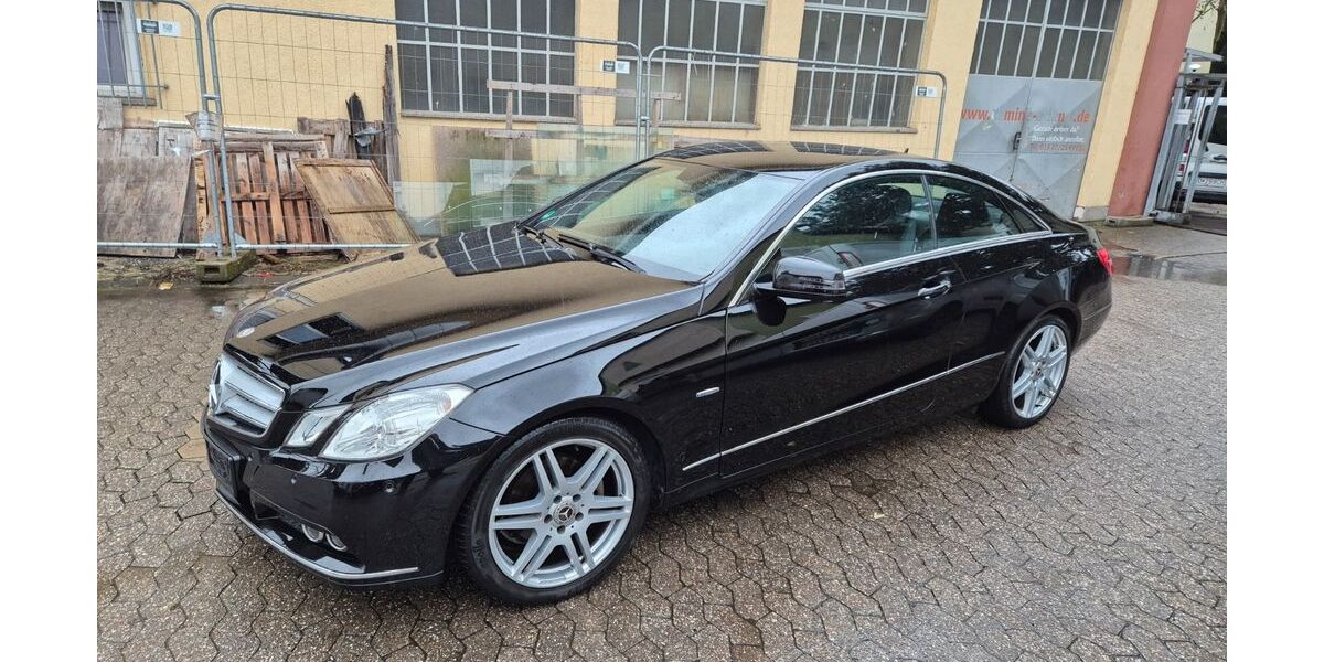 Mercedes-Benz E 200 127.600 km 10.490 &euro; Ratingen 40880