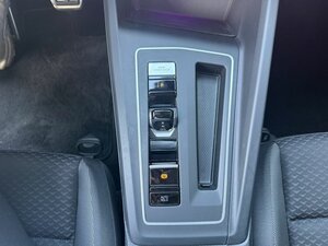 VW GOLF VIII 2.0 TDI Active +Ambiente+CarPlay+Navi+ 71.775 km 21.444 &euro; Meerbusch 40667