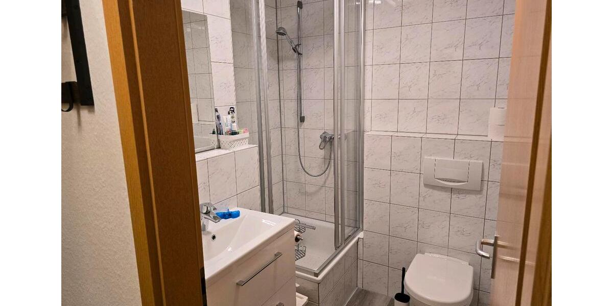 Etagenwohnung Düsseldorf Stadtbezirk 9 - 1 Zimmer, 41 m&sup2;, 1.250&euro; | Angebot:25967627