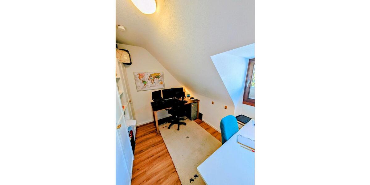 Etagenwohnung Köln Lindenthal - 3 Zimmer, 65 m&sup2;, 1.250&euro; | Angebot:25749474