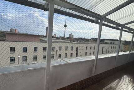 Wohnung Köln Neuehrenfeld - 3 Zimmer, 66 m&sup2;, 1.100&euro; | Angebot:26084823