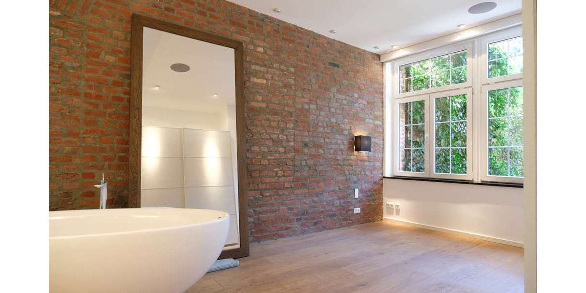 Etagenwohnung Solingen Burg - 2 Zimmer, 107 m&sup2;, 378.000&euro; | Angebot:24301470