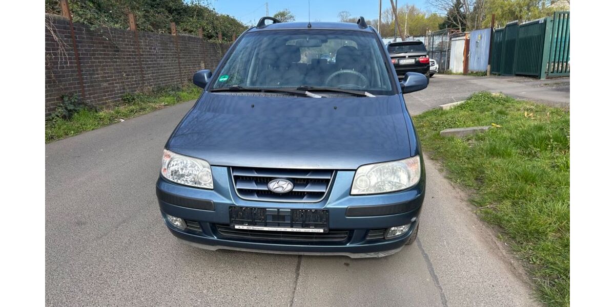 Hyundai Matrix 189.000 km 1.700 &euro; Köln 50739