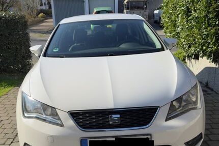 Seat Leon 149.736 km 9.250 &euro; Willich-Schiefbahn 47877