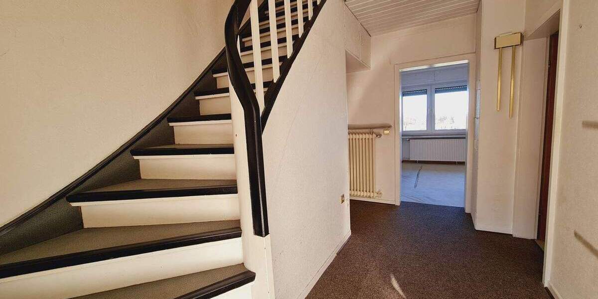 Einfamilienhaus Wermelskirchen Dabringhausen - 5 Zimmer, 136 m&sup2;, 410.000&euro; | Angebot:25800685
