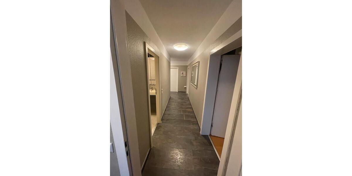 Etagenwohnung Köln Porz - 3 Zimmer, 79 m&sup2;, 240.000&euro; | Angebot:25642572