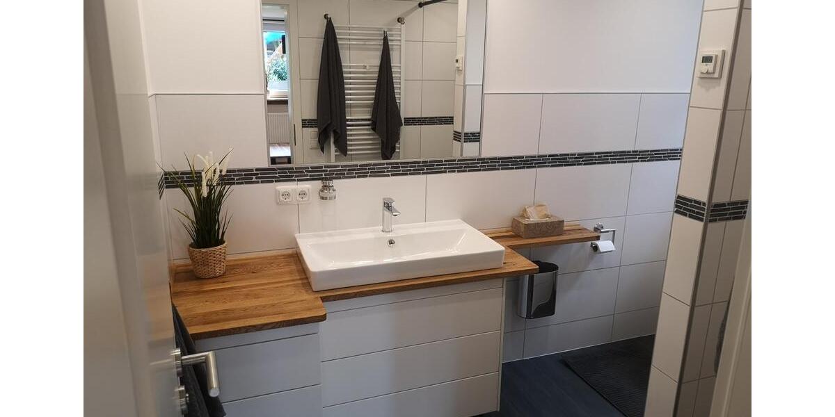 Etagenwohnung Bergisch Gladbach Alt-Frankenforst - 2 Zimmer, 40 m&sup2;, 1.000&euro; | Angebot:25920061