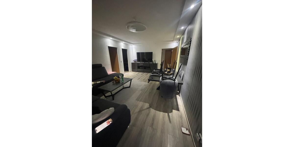 Etagenwohnung Neuss Erfttal - 4 Zimmer, 78 m&sup2;, 230.000&euro; | Angebot:25294024