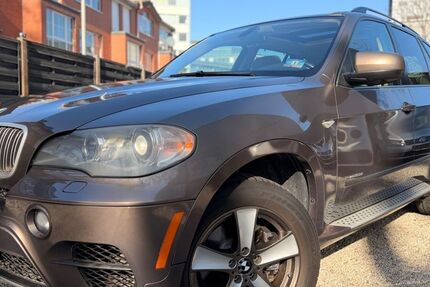 BMW X5 188.000 km 8.950 &euro; Köln 50674