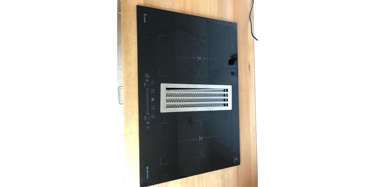 Dachgeschoßwohnung Düsseldorf Stadtbezirk 6 - 2 Zimmer, 80 m&sup2;, 1.772&euro; | Angebot:26020383