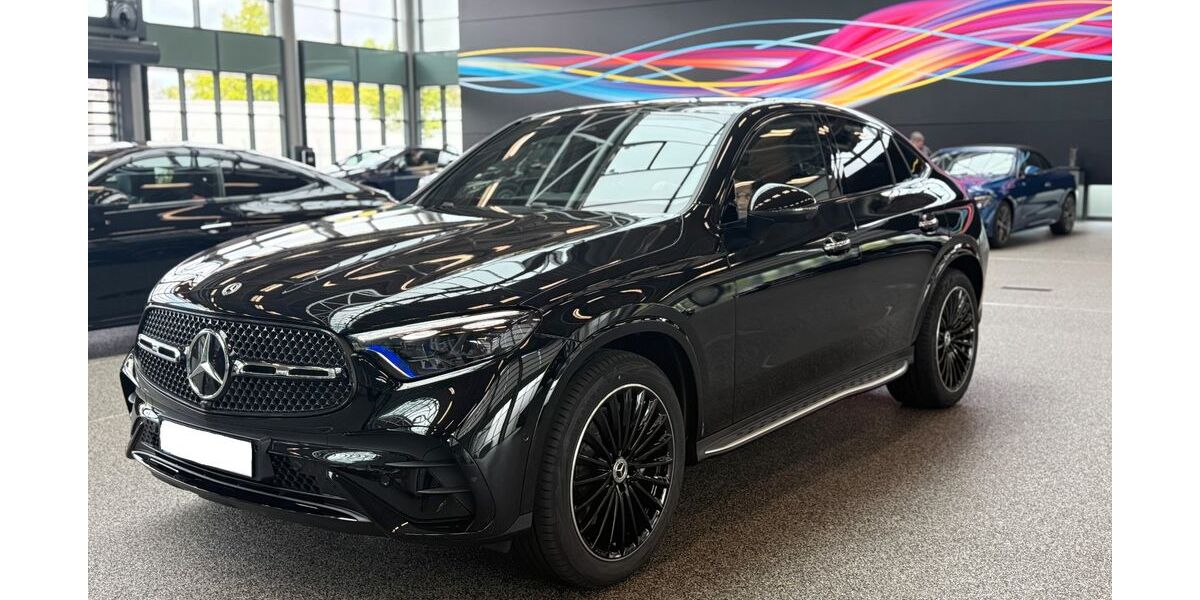 Mercedes-Benz GLC 300 6.200 km 99.900 &euro; Neuss 41469