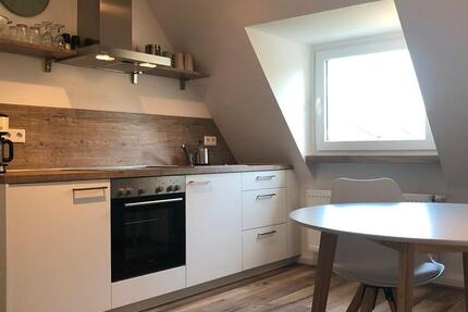 Wohnung Düsseldorf Stadtbezirk 3 - 1 Zimmer, 38 m&sup2;, 1.090&euro; | Angebot:25405175