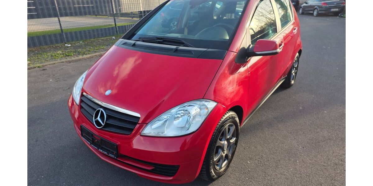 Mercedes-Benz A 150 144.000 km 4.450 &euro; Köln 51105