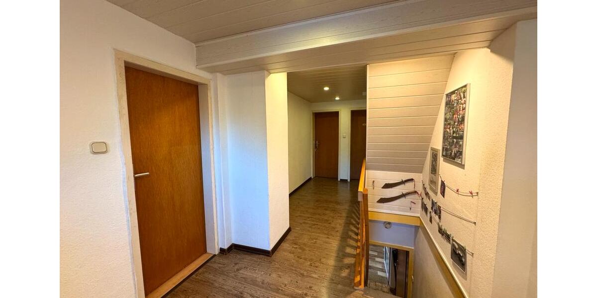Einfamilienhaus Jüchen - 5 Zimmer, 122 m&sup2;, 275.000&euro; | Angebot:25161744