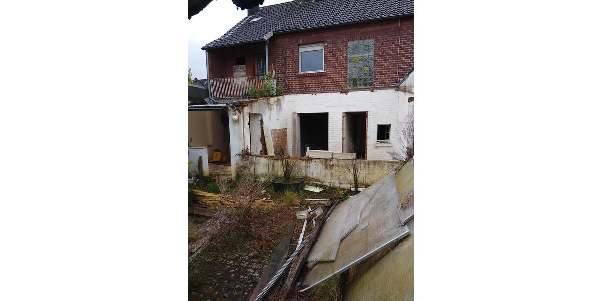 Doppelhaushälfte Bedburg - 4 Zimmer, 90 m&sup2;, 109.000&euro; | Angebot:26708483