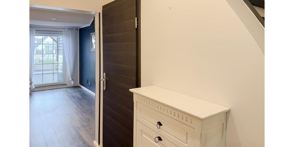 Maisonettenwohnung Düsseldorf Stadtbezirk 5 - 2 Zimmer, 95 m&sup2;, 1.450&euro; | Angebot:25810853