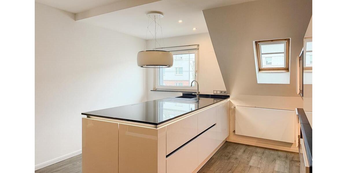 Maisonettenwohnung Düsseldorf Stadtbezirk 5 - 2 Zimmer, 95 m&sup2;, 1.450&euro; | Angebot:25810853