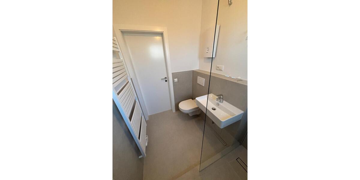 Etagenwohnung Hürth - 3 Zimmer, 69 m&sup2;, 261.000&euro; | Angebot:25368997