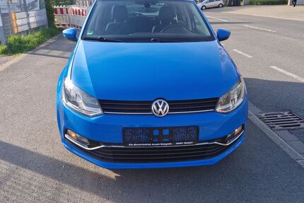 VW Polo 142.576 km 7.900 &euro; Düsseldorf 40549