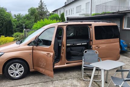VW Caddy Maxi 17.700 km 31.950 &euro; Solingen 42657