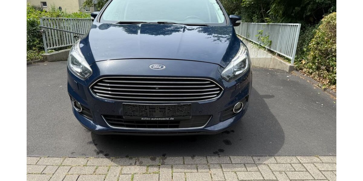 Ford S-Max 173.000 km 9.500 &euro; Köln 51145