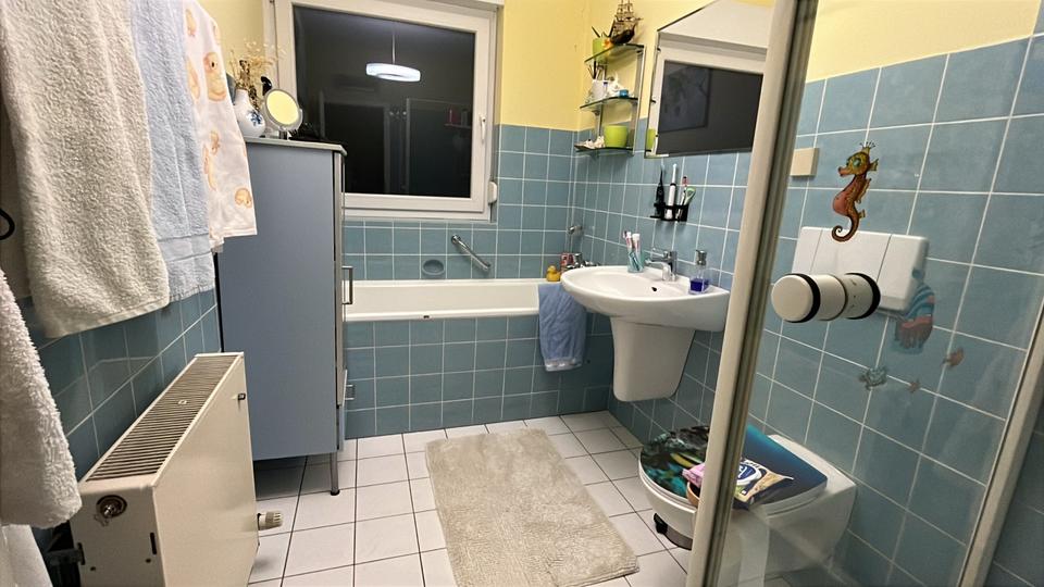 Reihenhaus Solingen Central - 4 Zimmer, 120 m&sup2;, 485.000&euro; | Angebot:26800166