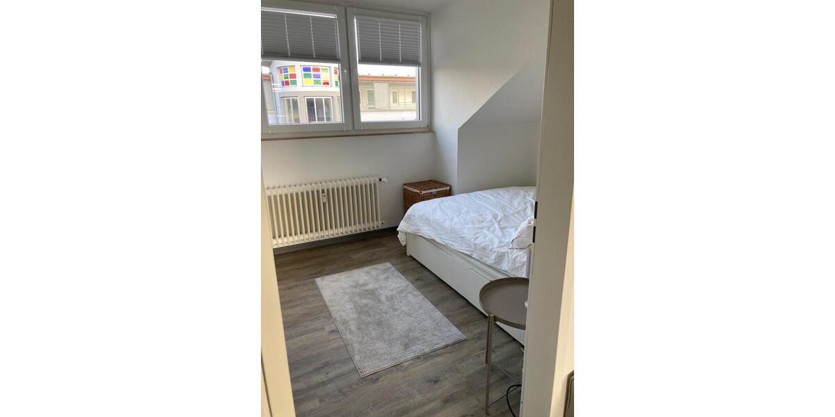 Etagenwohnung Köln Kalk - 2 Zimmer, 38 m&sup2;, 1.120&euro; | Angebot:26594627