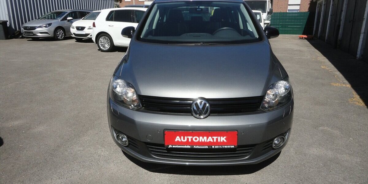 VW Golf Plus Match DSG,Klimatr.SHZ PDC G-S-Dach 58.000 km 10.950 &euro; Neuss 41462