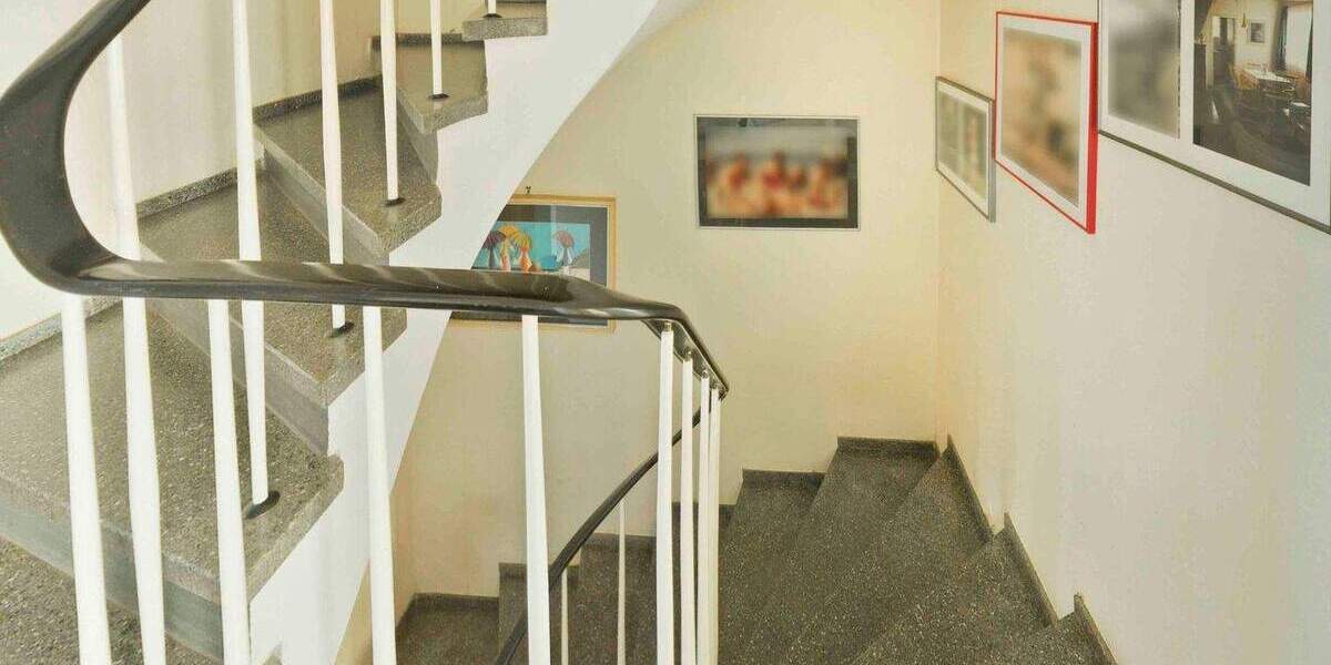 Reihenmittelhaus Leverkusen Rheindorf - 5 Zimmer, 121 m&sup2;, 368.000&euro; | Angebot:25929025