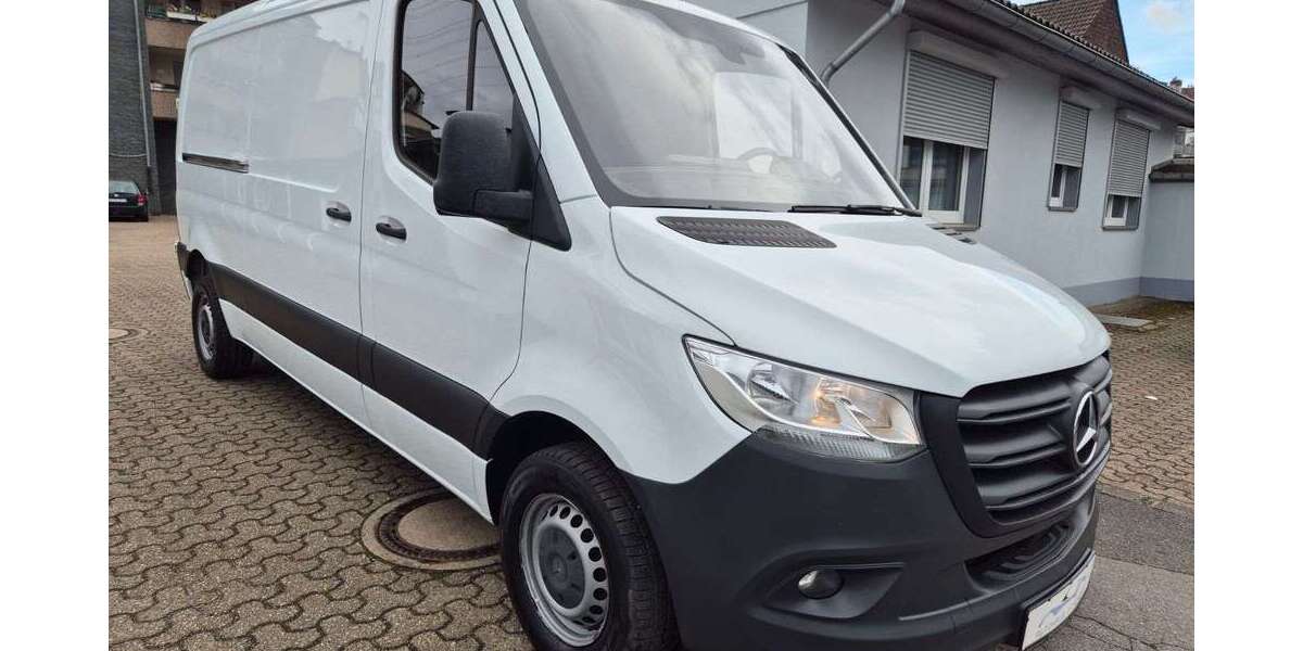 Mercedes-Benz Sprinter 120.000 km 21.500 &euro; Düsseldorf 40591