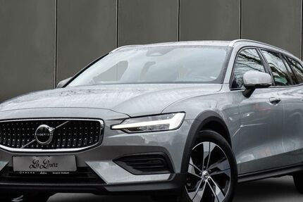 Volvo V60 Cross Country 27.460 km 39.450 &euro; Bergisch Gladbach 51469