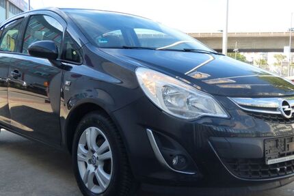 Opel Corsa 121.000 km 6.200 &euro; Köln 51105