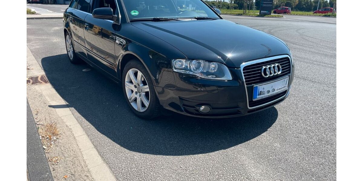 Audi A4 141.000 km 7.200 &euro; Bergisch Gladbach 51467