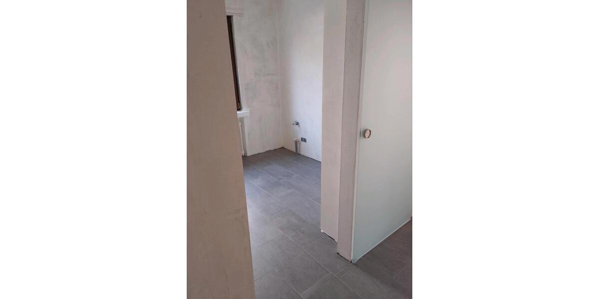 Erdgeschoßwohnung Remscheid Reinshagen - 3 Zimmer, 87 m&sup2;, 696&euro; | Angebot:26698747