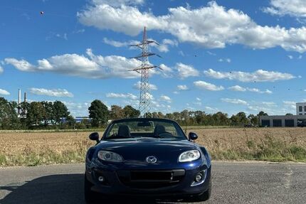 Mazda MX-5 123.148 km 8.200 &euro; Köln 50996