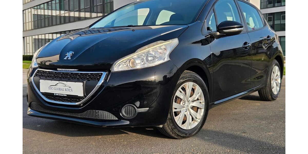 Peugeot 208 98.000 km 5.800 &euro; Köln (Ostheim) 51107