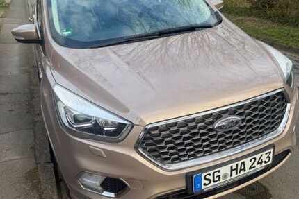 Ford Kuga 69.359 km 17.200 &euro; Solingen 42657