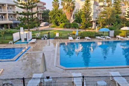 Haus Köln Mülheim - 4 Zimmer, 195 m&sup2;, 199.000&euro; | Angebot:25304635