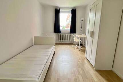 Zimmer Düsseldorf Wersten - 619&euro; | Angebot:26043334