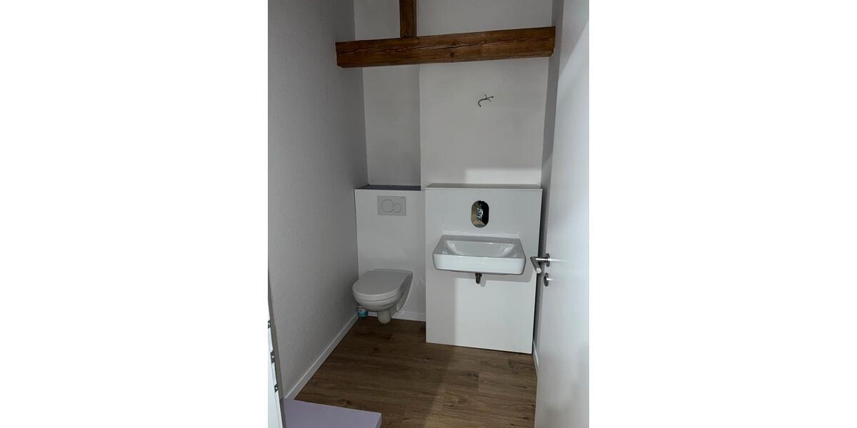 Dachgeschoßwohnung Remscheid - 1.5 Zimmer, 52 m&sup2;, 600&euro; | Angebot:25311026