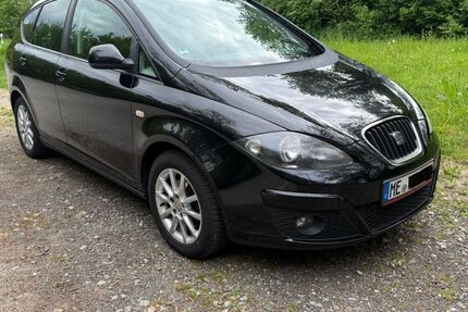 Seat Altea 200.000 km 3.200 &euro; Solingen 42659