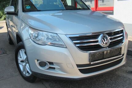 VW Tiguan 182.000 km 4.700 &euro; Solingen 42697