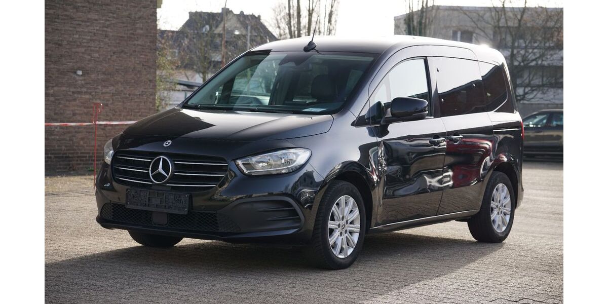 Mercedes-Benz T-Klasse 89.911 km 18.800 &euro; Düsseldorf 40597