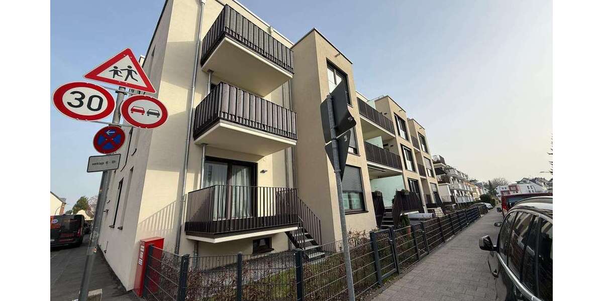 Etagenwohnung Köln Holweide - 3 Zimmer, 83 m&sup2;, 1.400&euro; | Angebot:26086082