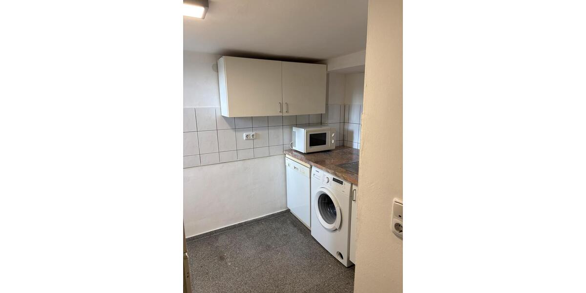 Etagenwohnung Ratingen Tiefenbroich - 1 Zimmer, 30 m&sup2;, 500&euro; | Angebot:26699804