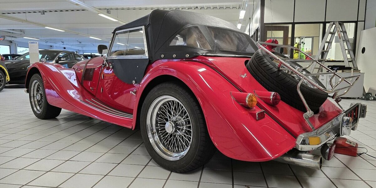 Morgan Plus 8 17.227 km 47.750 &euro; Wermelskirchen 42929