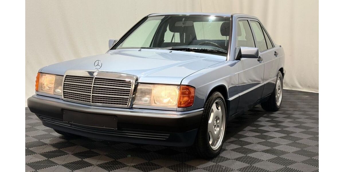 Mercedes-Benz 190 108.000 km 9.650 &euro; Solingen 42657