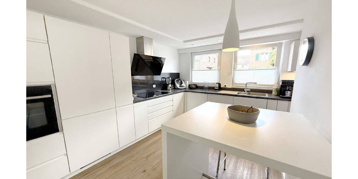 Einfamilienhaus Frechen Grube Carl - 5 Zimmer, 154 m&sup2;, 2.495&euro; | Angebot:26066092